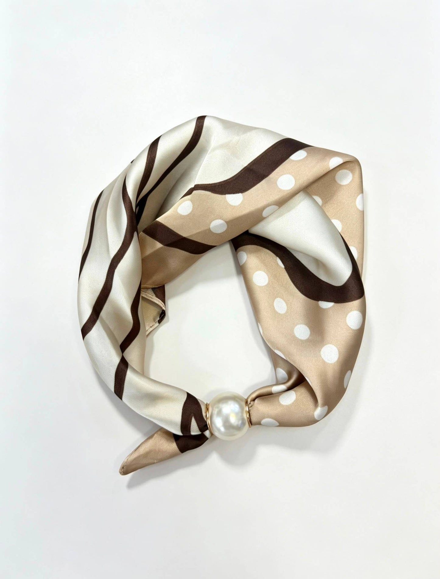 PAÑUELO BROCHE PERLA MAGNÉTICO BEIGE