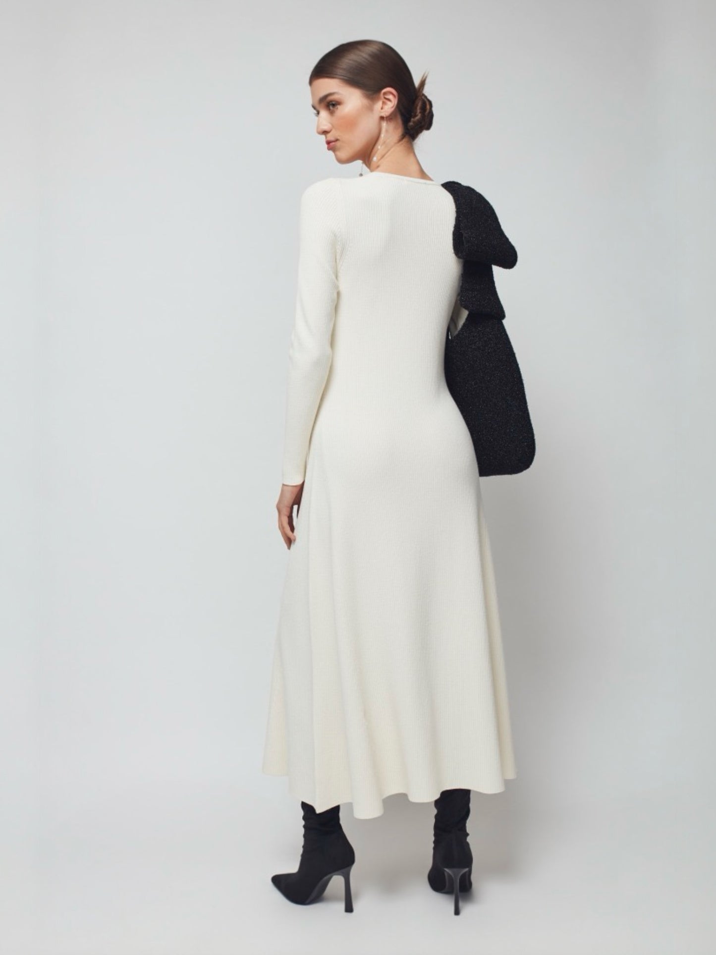 VESTIDO EVASÉ ACANALADO