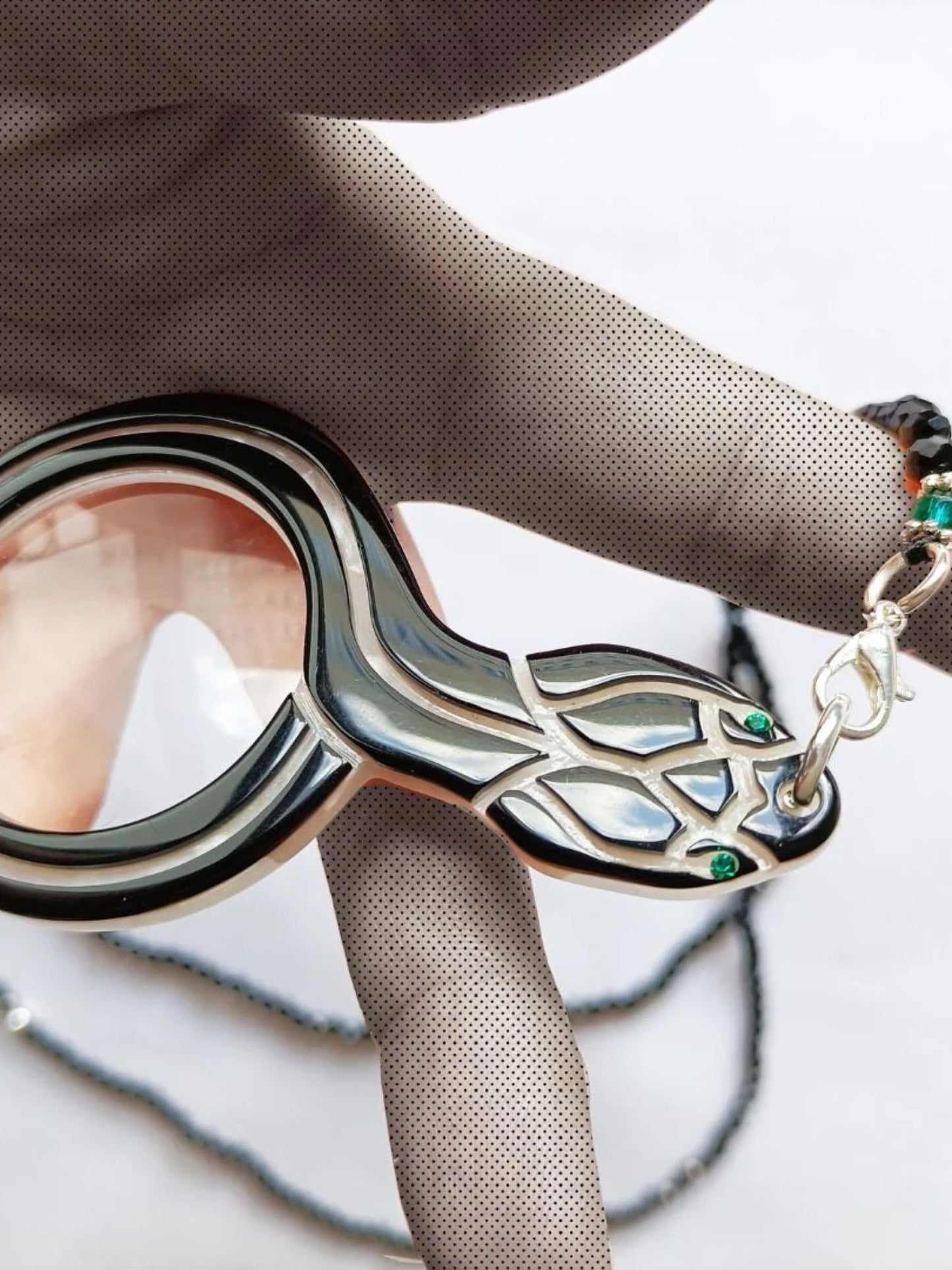 COLGANTE-GAFAS SERPIENTE ESMERALDA
