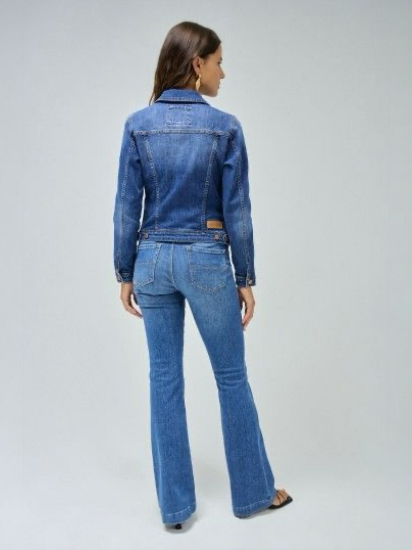 CAZADORA VAQUERA SLIM FIT