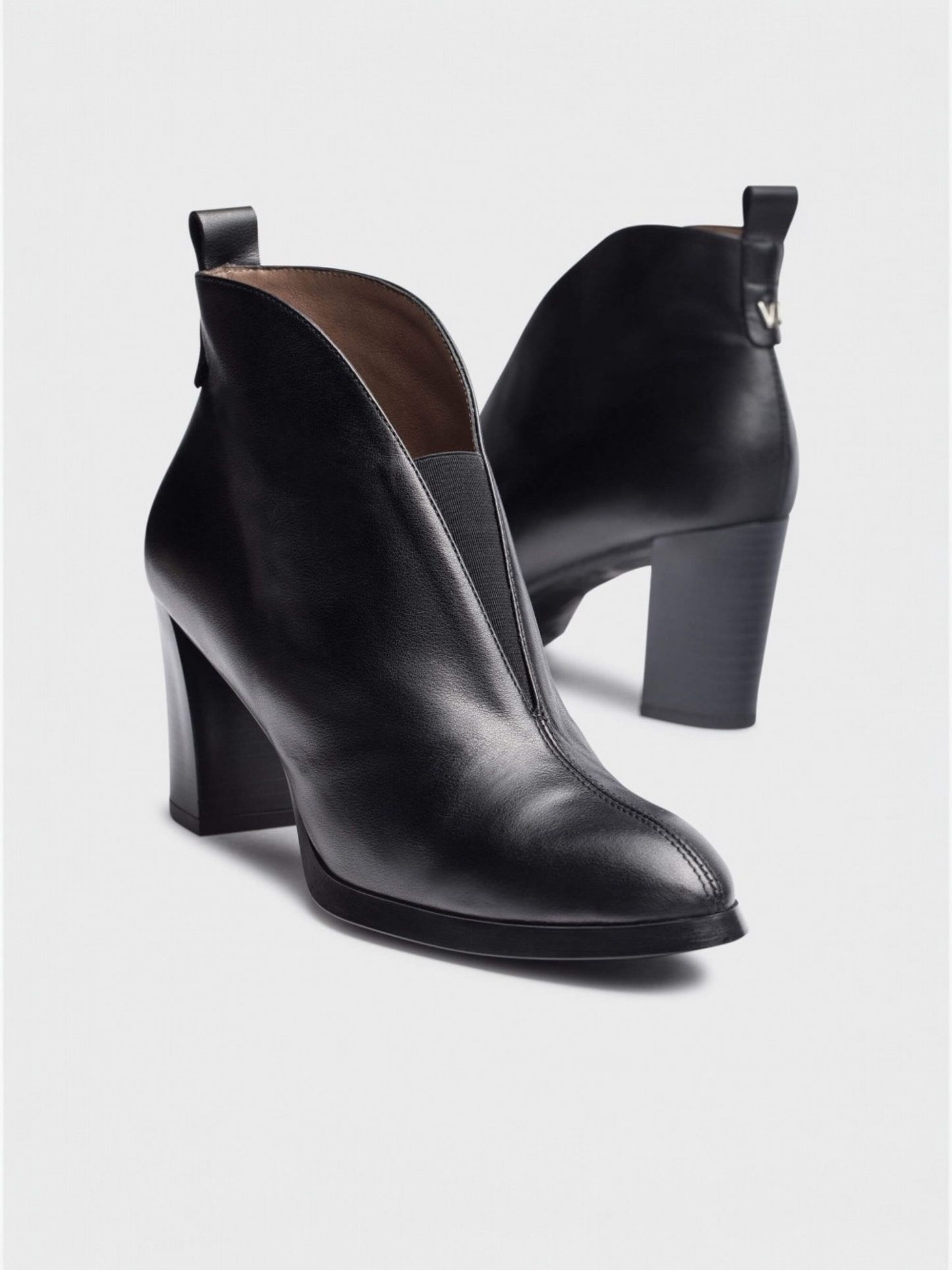 BOTINES VFELX 12 NEGROS