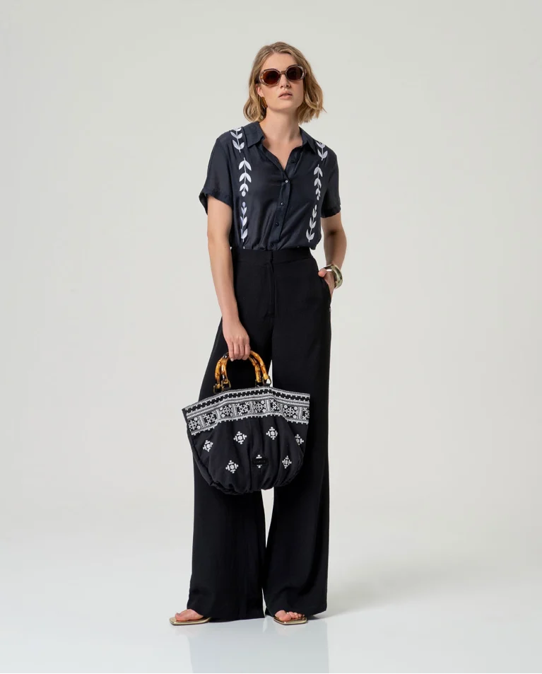 PANTALÓN ECOVERO TIRO MEDIO RECTO NEGRO