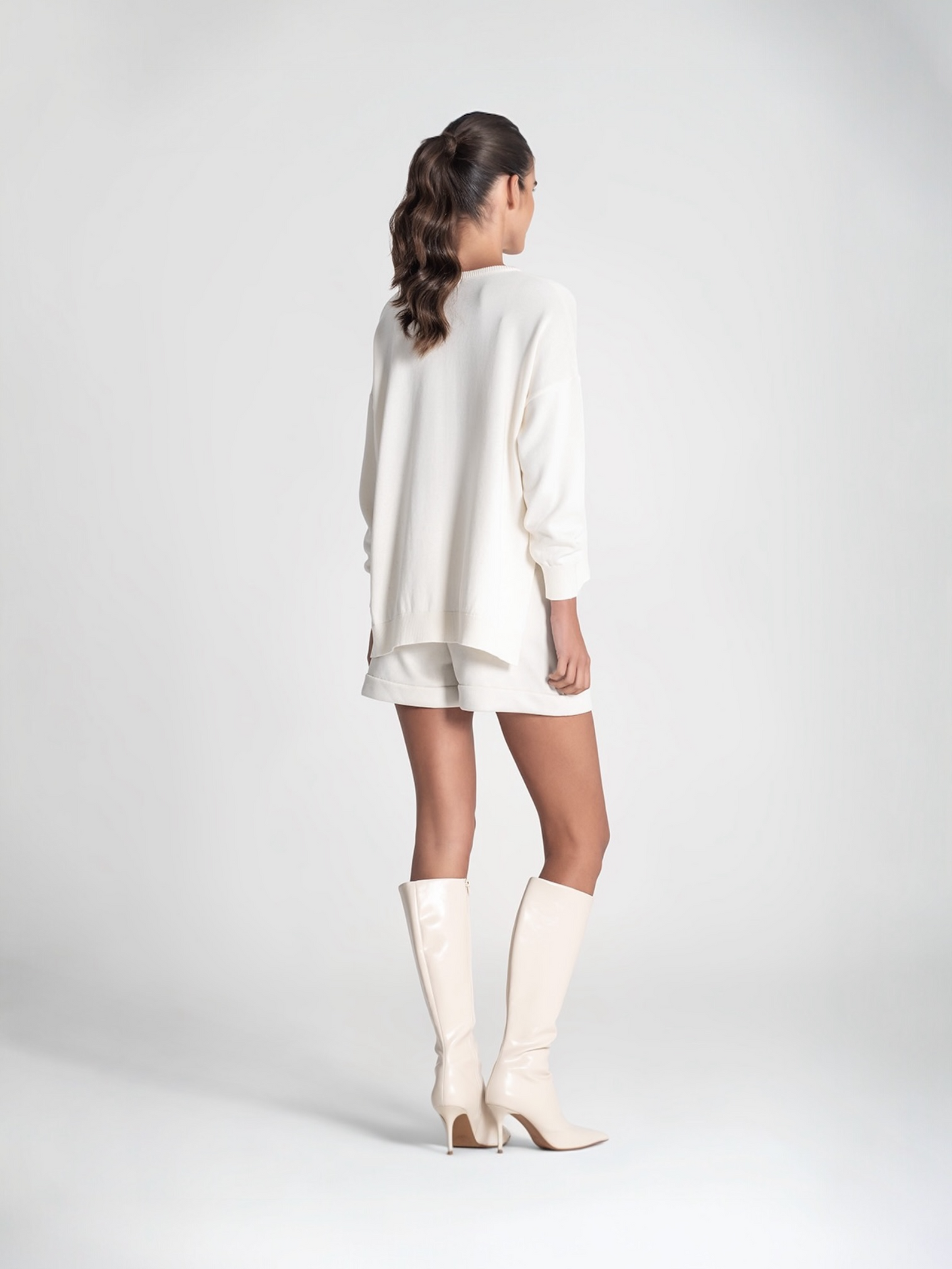 SUÉTER OVERSIZE ESTRELLA CRUDO