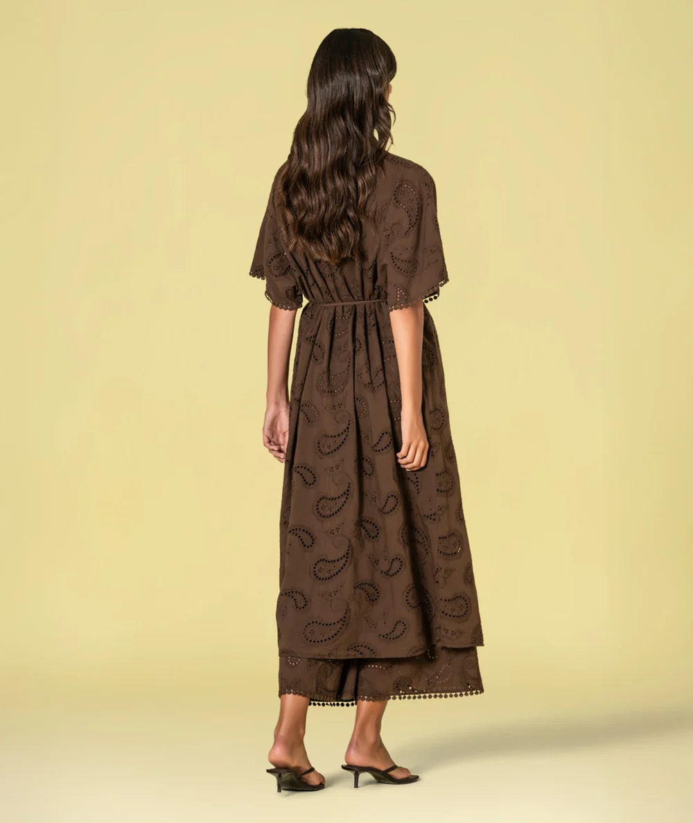 KIMONO BORDADO INGLÉS MARRÓN