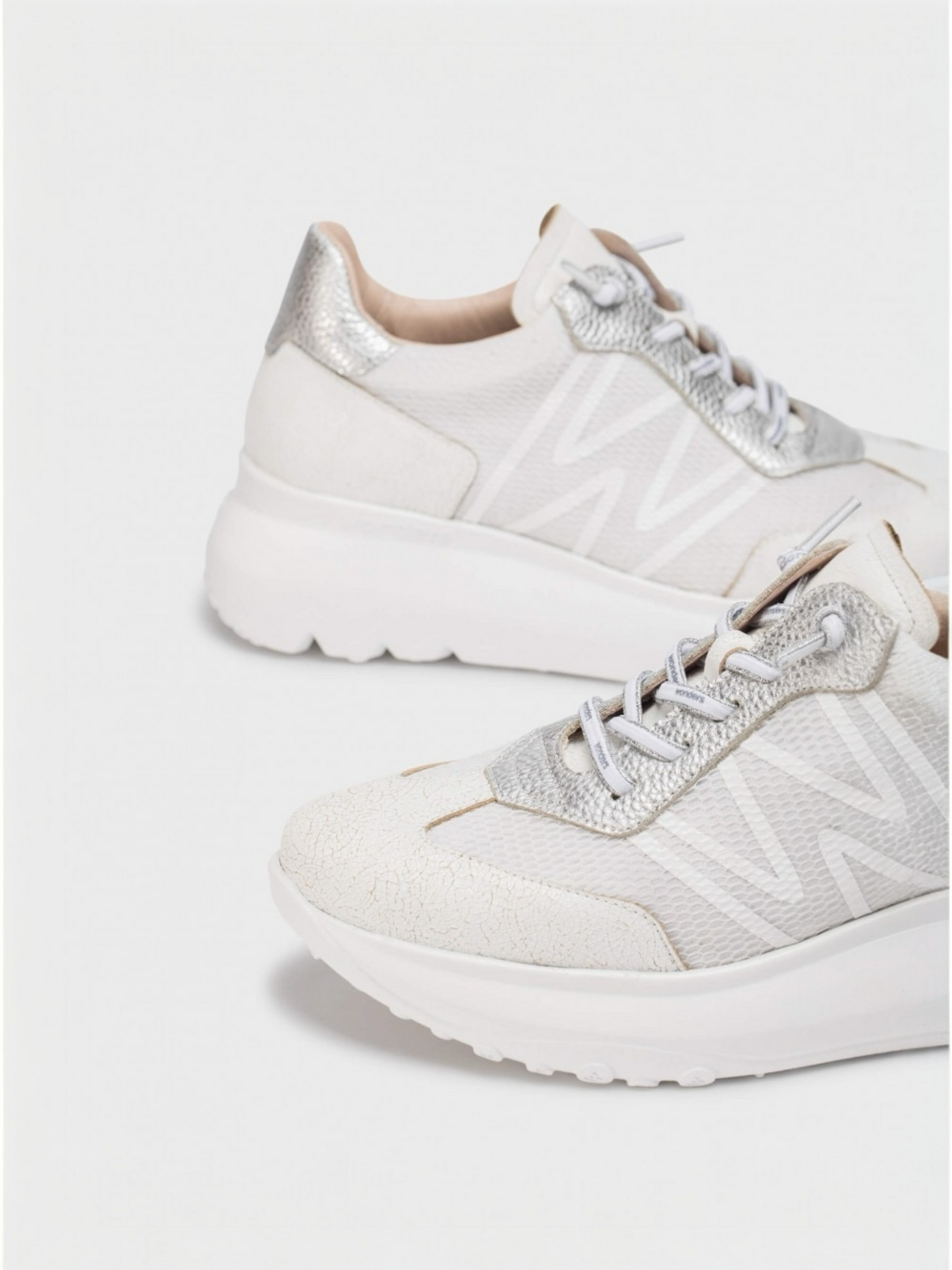 DEPORTIVAS AZURE BLANCAS