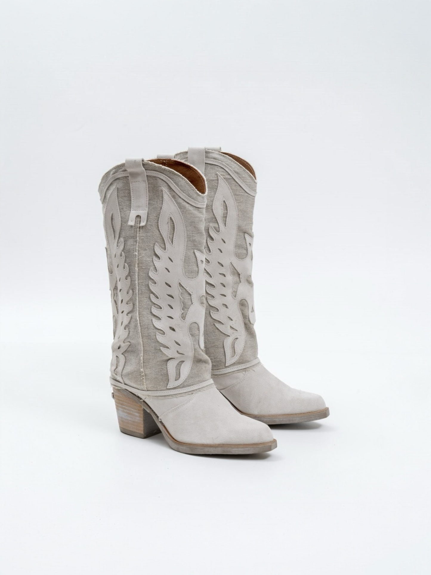 BOTA VOLEY ARTICO KANSAS HIELO