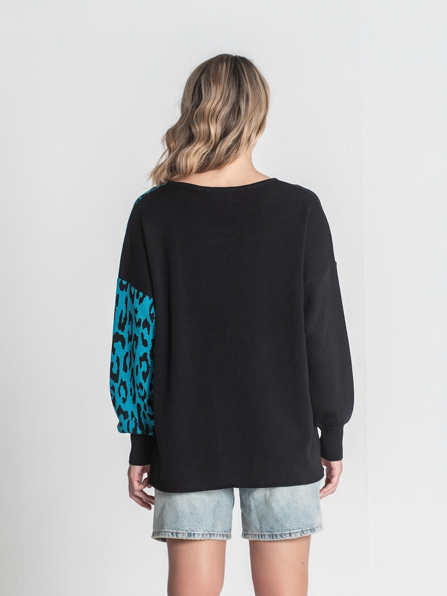 JERSEY ANIMAL PRINT NEGRO