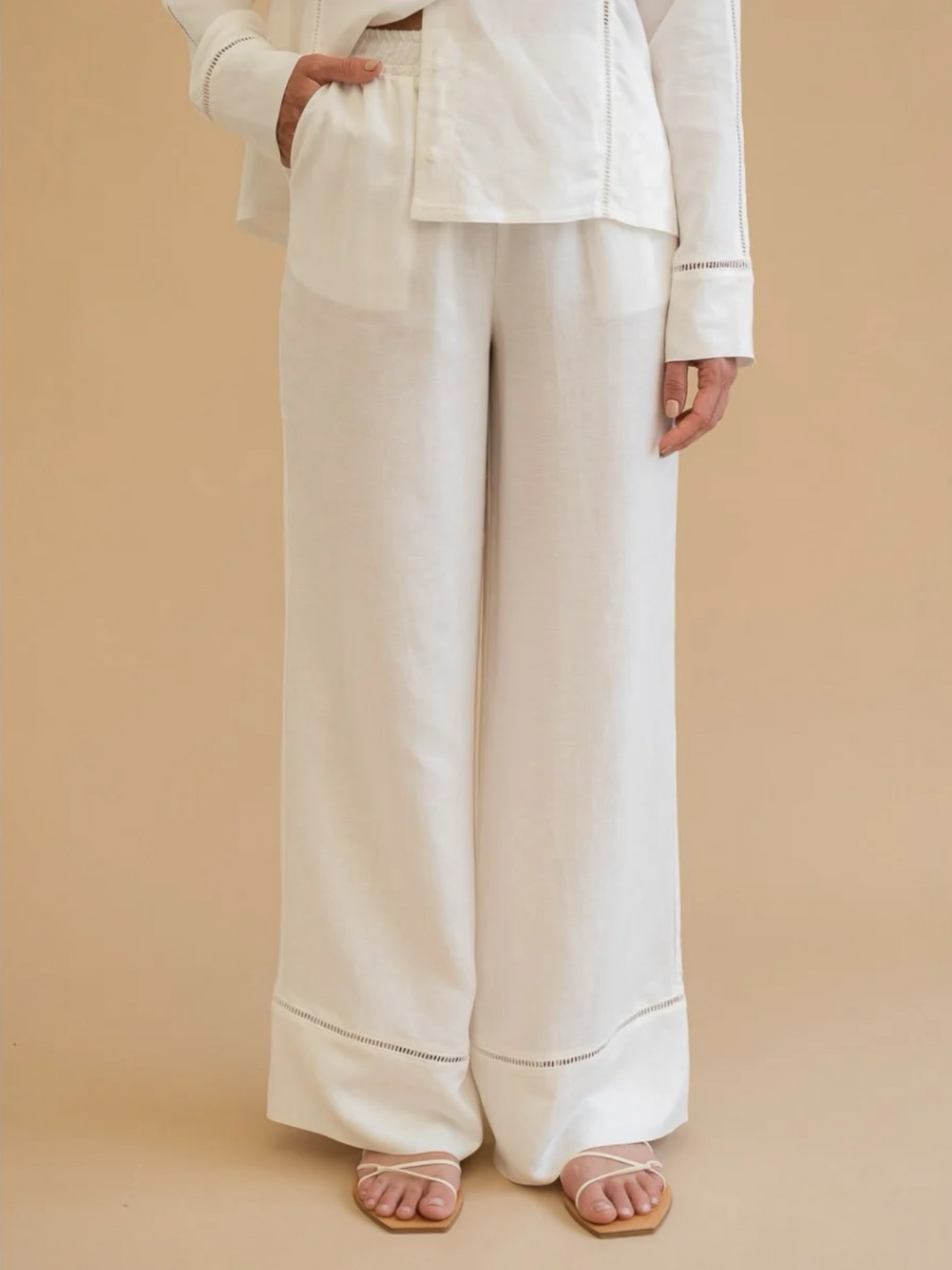 PANTALÓN MALIKU BLANCO