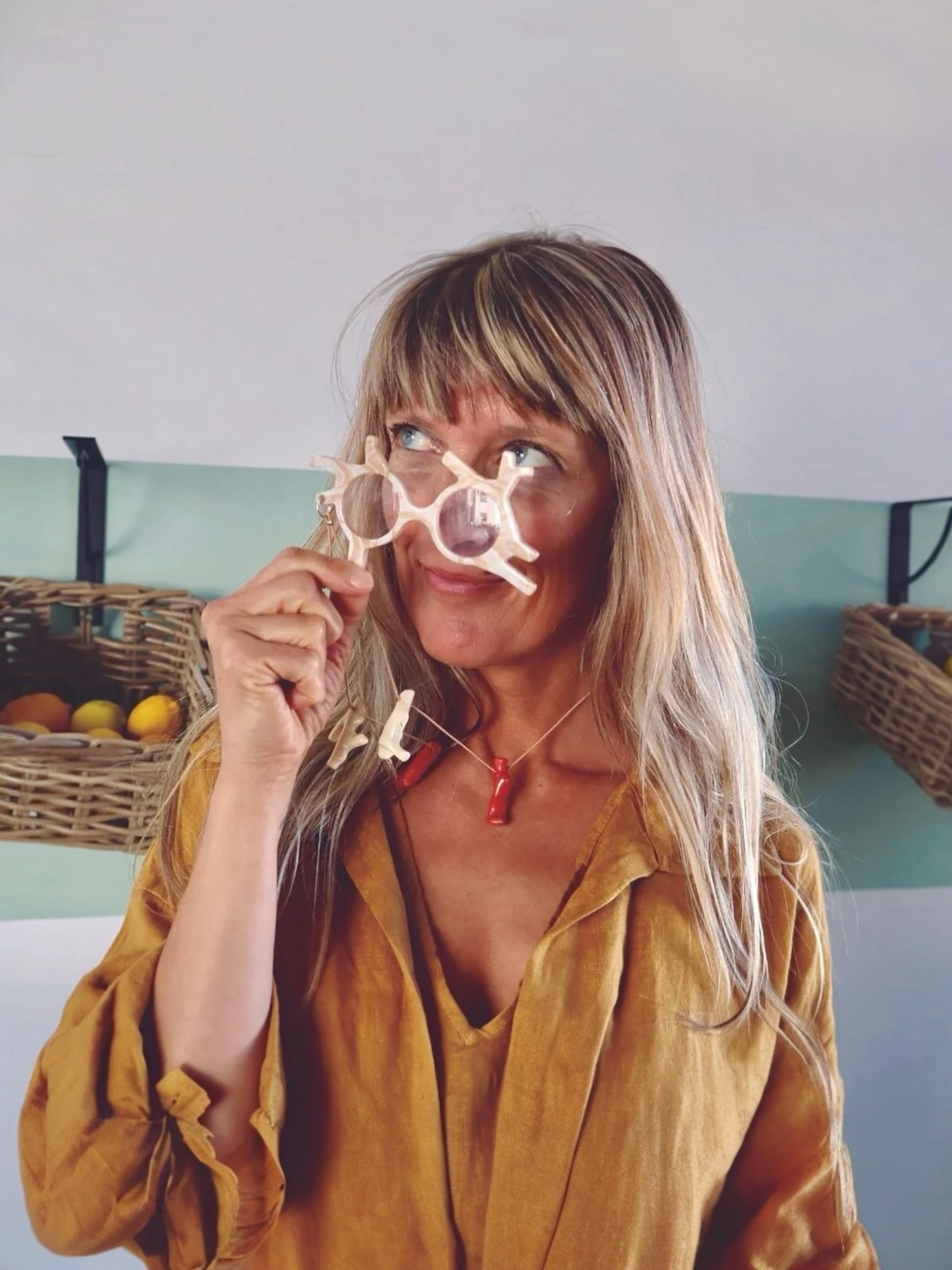 COLGANTE-GAFAS CORAL
