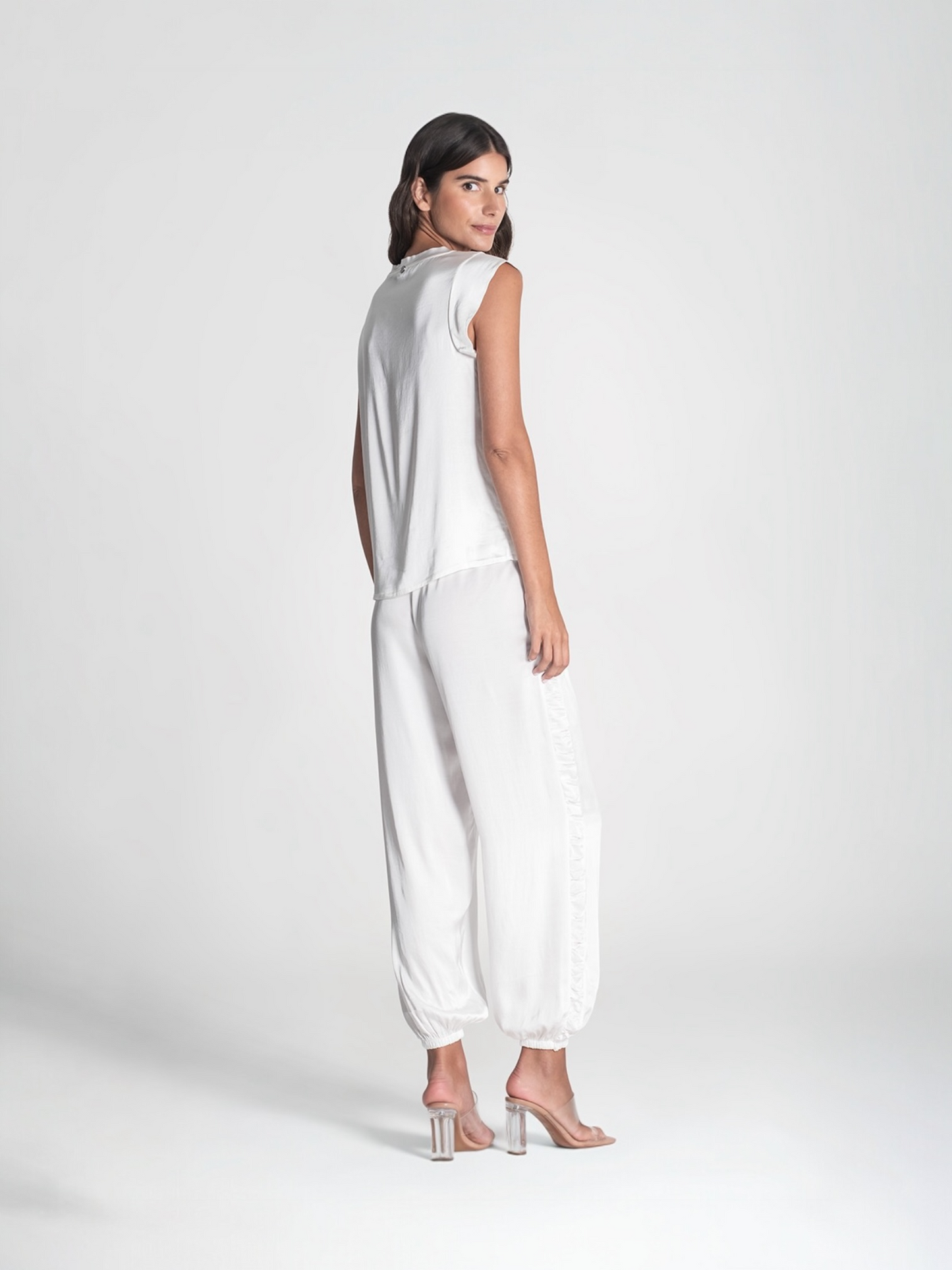 BLUSA ESCOTE V SATINADA BLANCO