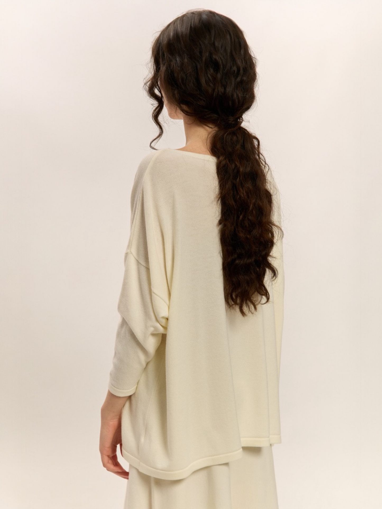 JERSEY DESCOLGADO CUELLO AMPLIO PERLA