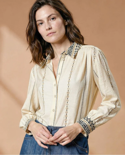 CAMISA MANGA ANCHA CON DETALLE DECORATIVO CRUDO