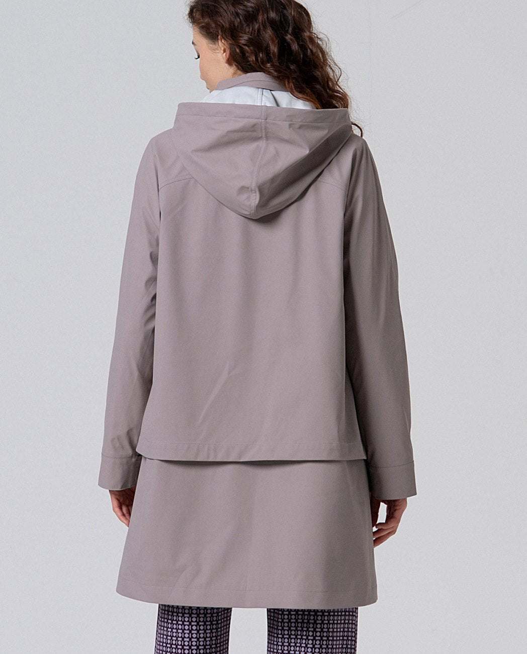 CHUBASQUERO IMPERMEABLE CON FORRO POLAR PIEDRA