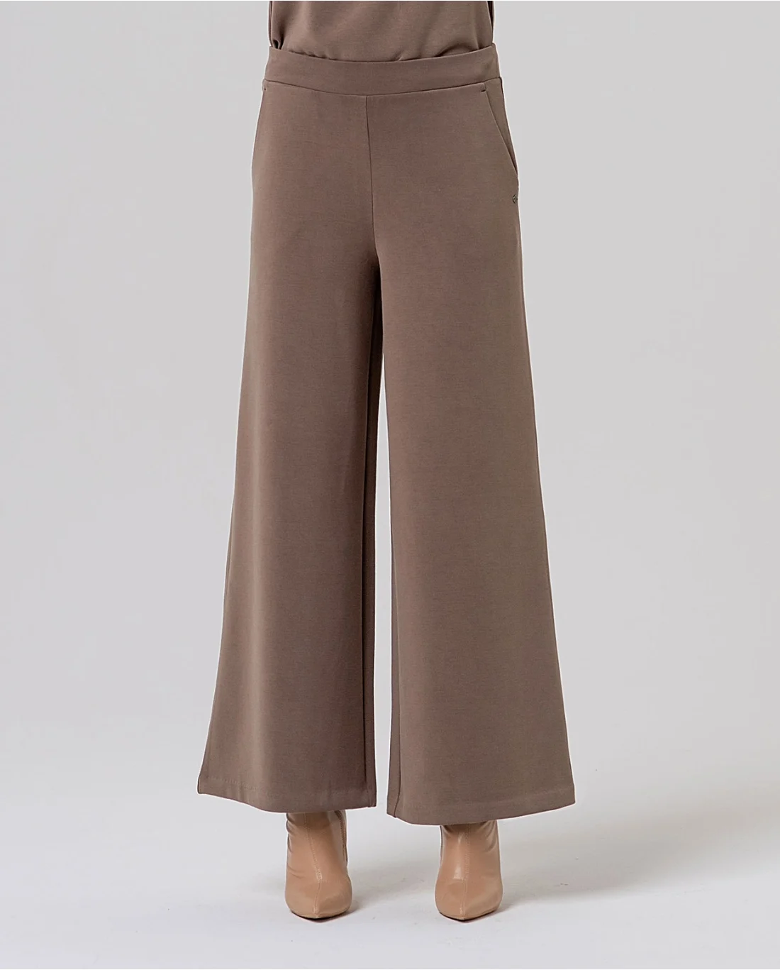 PANTALÓN ANCHO DE PUNTO DE MODAL TOPO