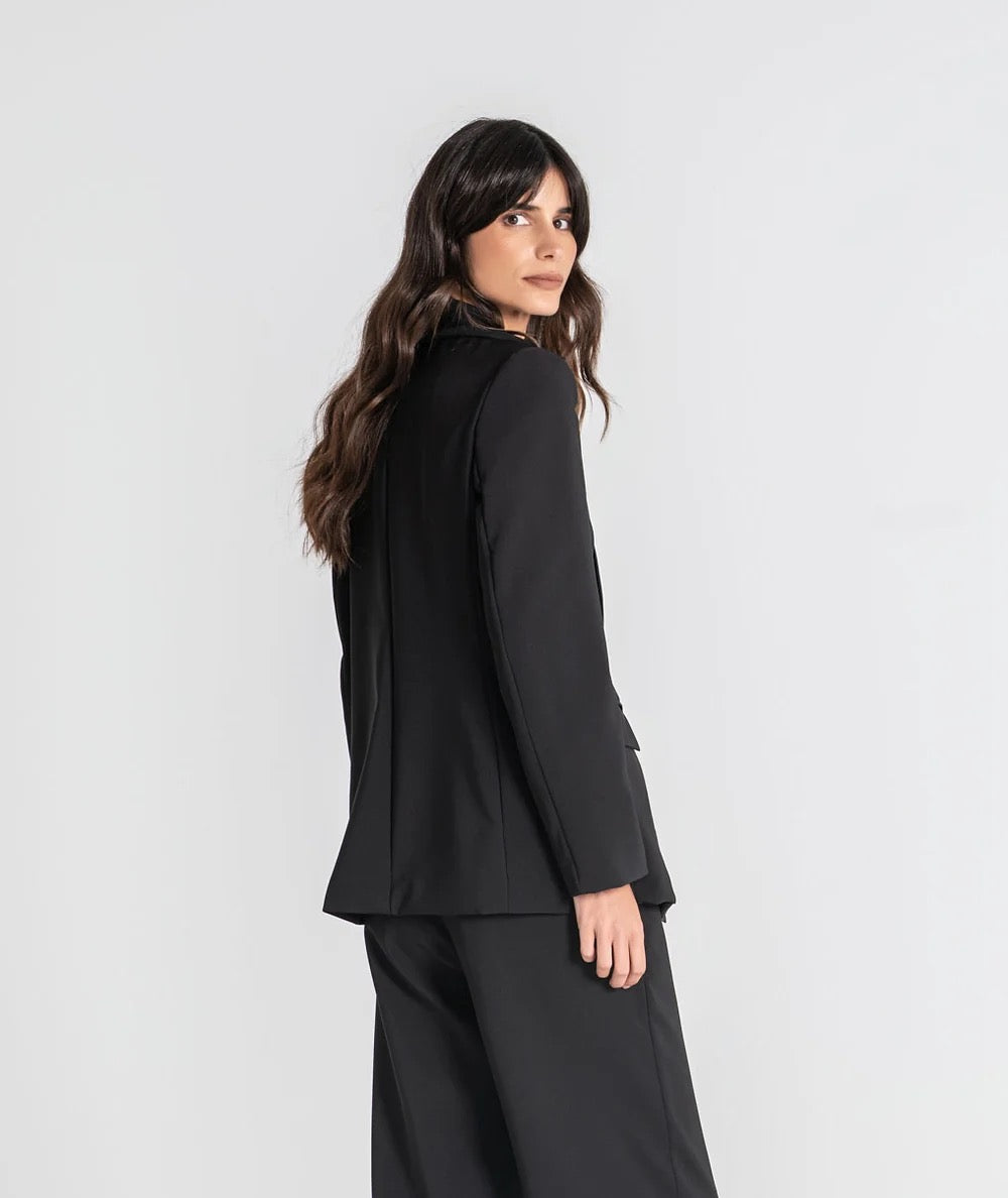BLAZER BOTÓN NEGRO