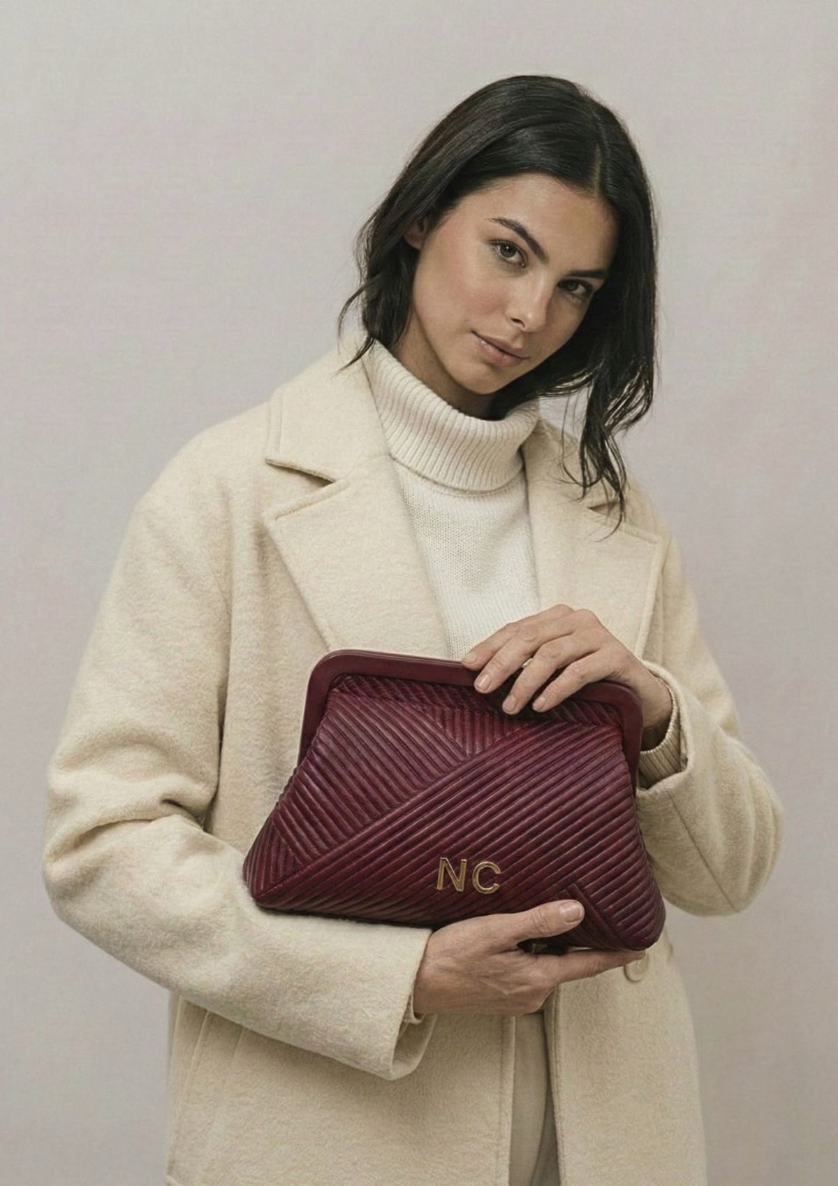 BOLSO DE MANO- CLUTCH BOQUILLA PLISADO GRANATE