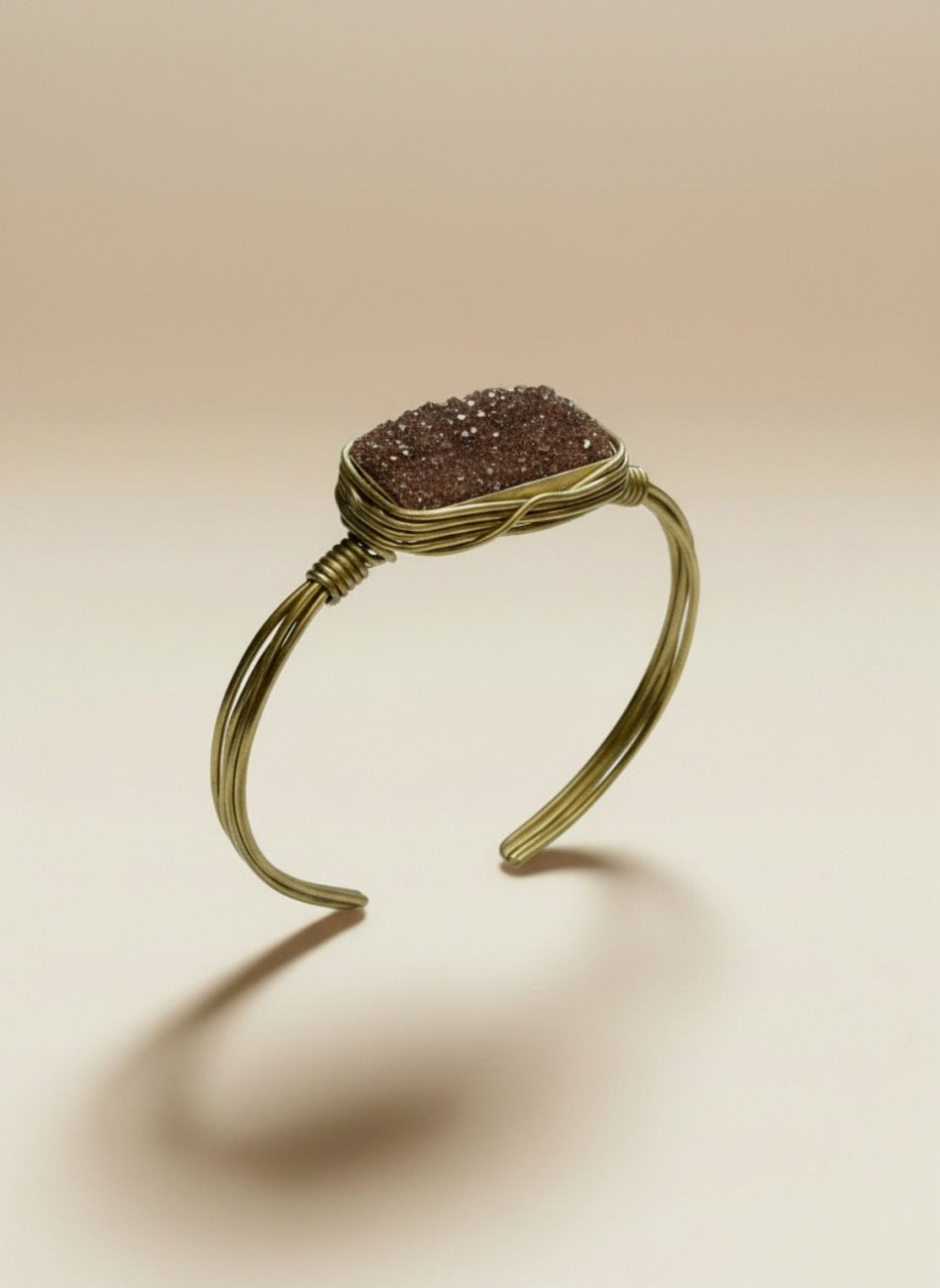 PULSERA PIEDRA DRUSA HILOS DE ORO MARRÓN