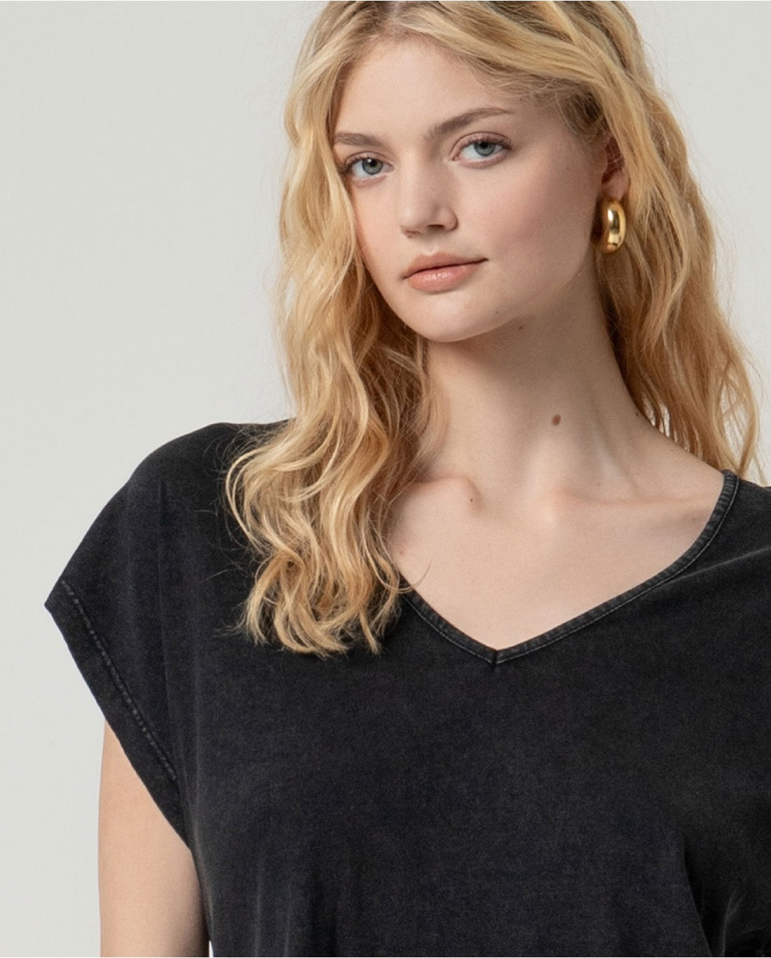 CAMISETA BÁSICA ALGODÓN ORGÁNICO NEGRO