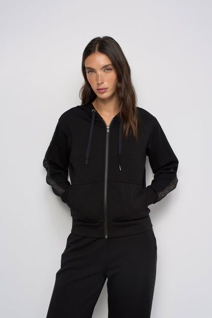 CHAQUETA DE PUNTO NEGRO