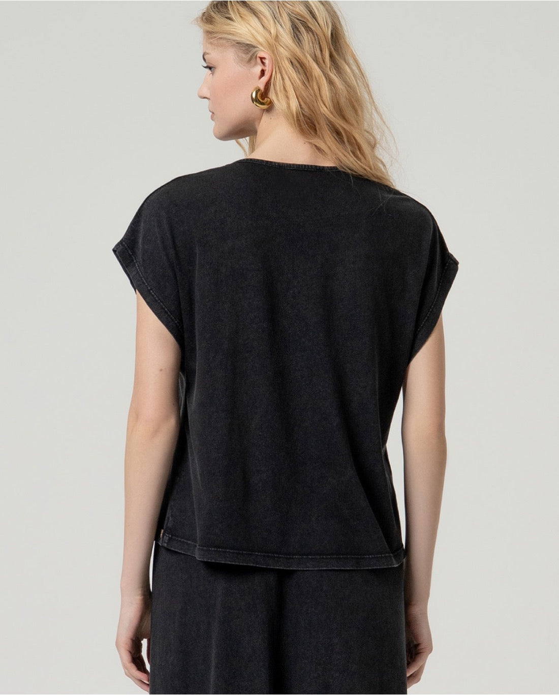 CAMISETA BÁSICA ALGODÓN ORGÁNICO NEGRO