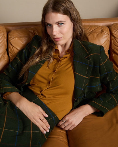 CAMISA ELÁSTICA Y SUAVE DE BAMBÚ OCRE