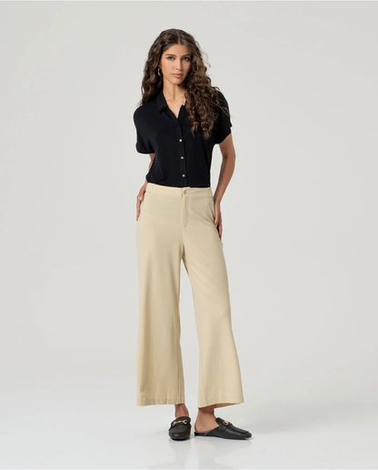 PANTALÓN RECTO CROP CON CINTURA ELÁSTICA CRUDO