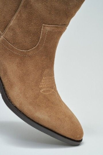BOTAS DE ANTE MARRÓN