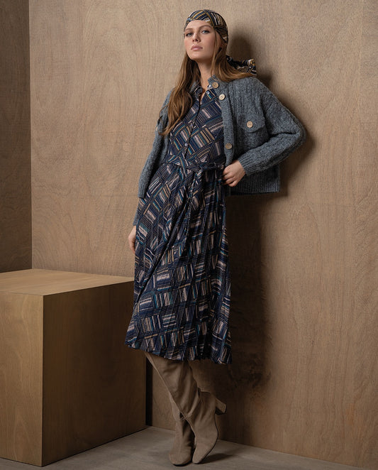 VESTIDO CAMISERO GEOMÉTRICO CON CINTURÓN AZUL