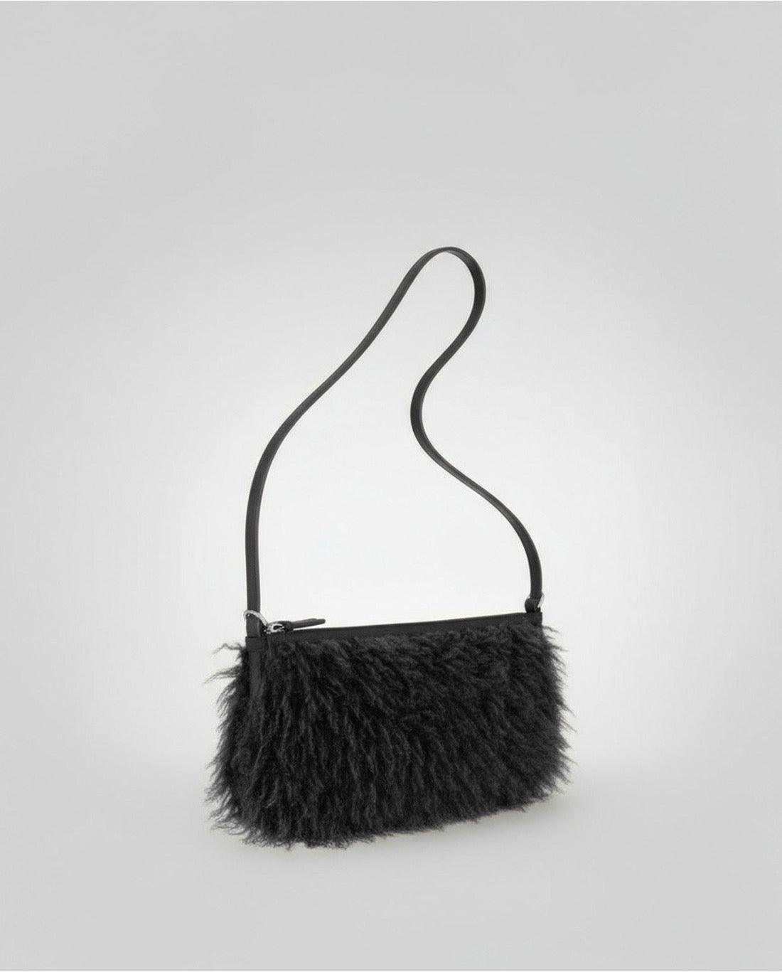 BOLSO BAGUETTE DE PELO NEGRO