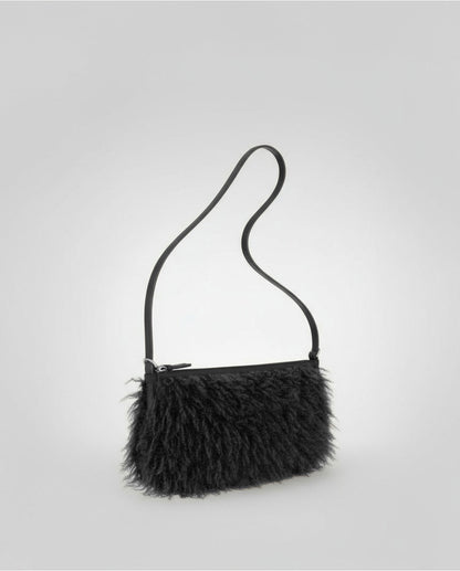 BOLSO BAGUETTE DE PELO NEGRO