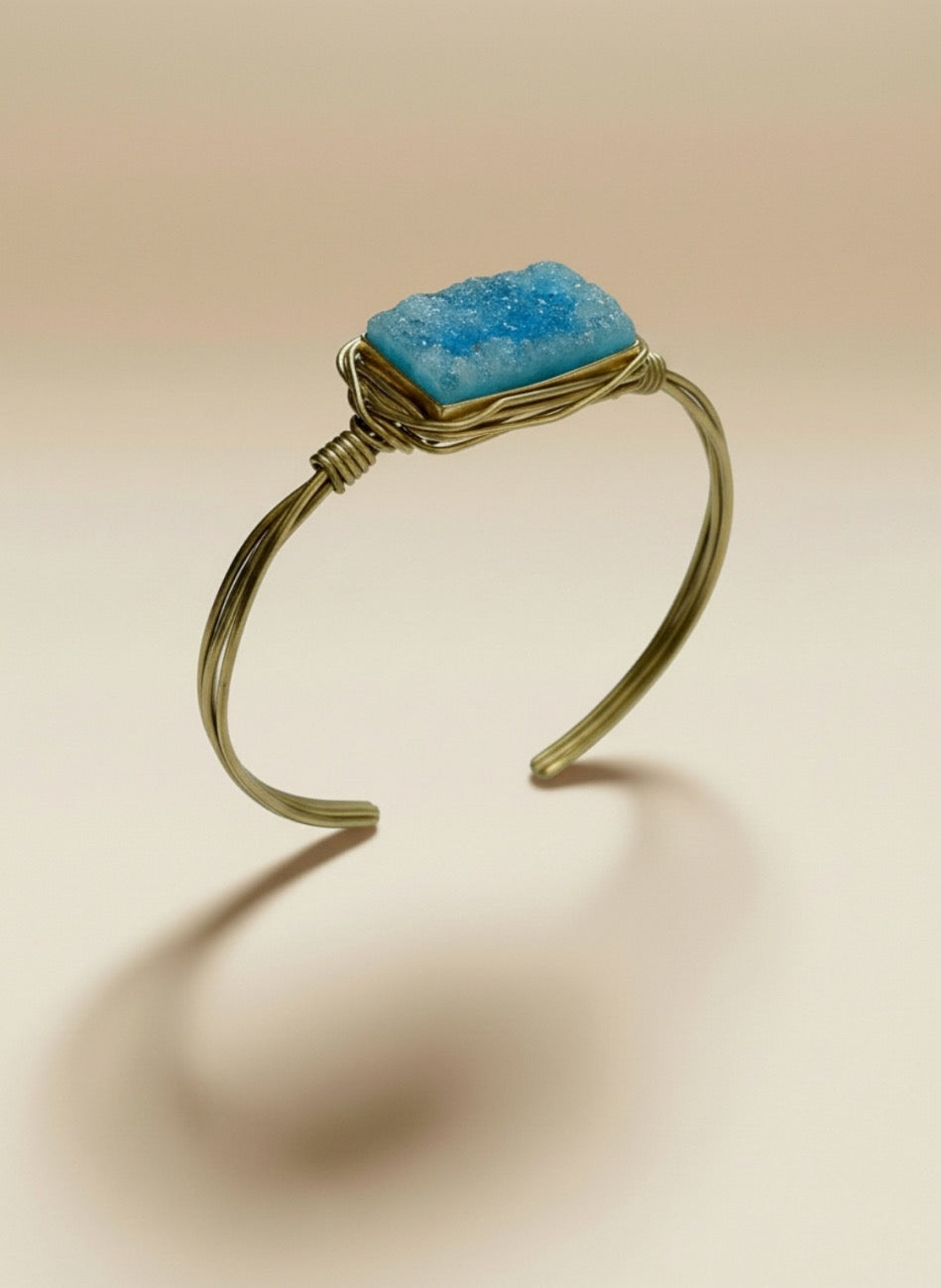 PULSERA PIEDRA DRUSA HILOS DE ORO AZUL TURQUESA