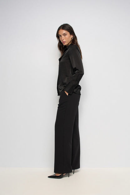 CAMISA SATINADA NEGRO