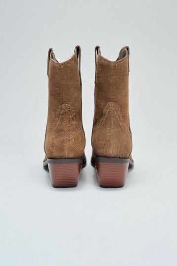 BOTAS DE ANTE MARRÓN