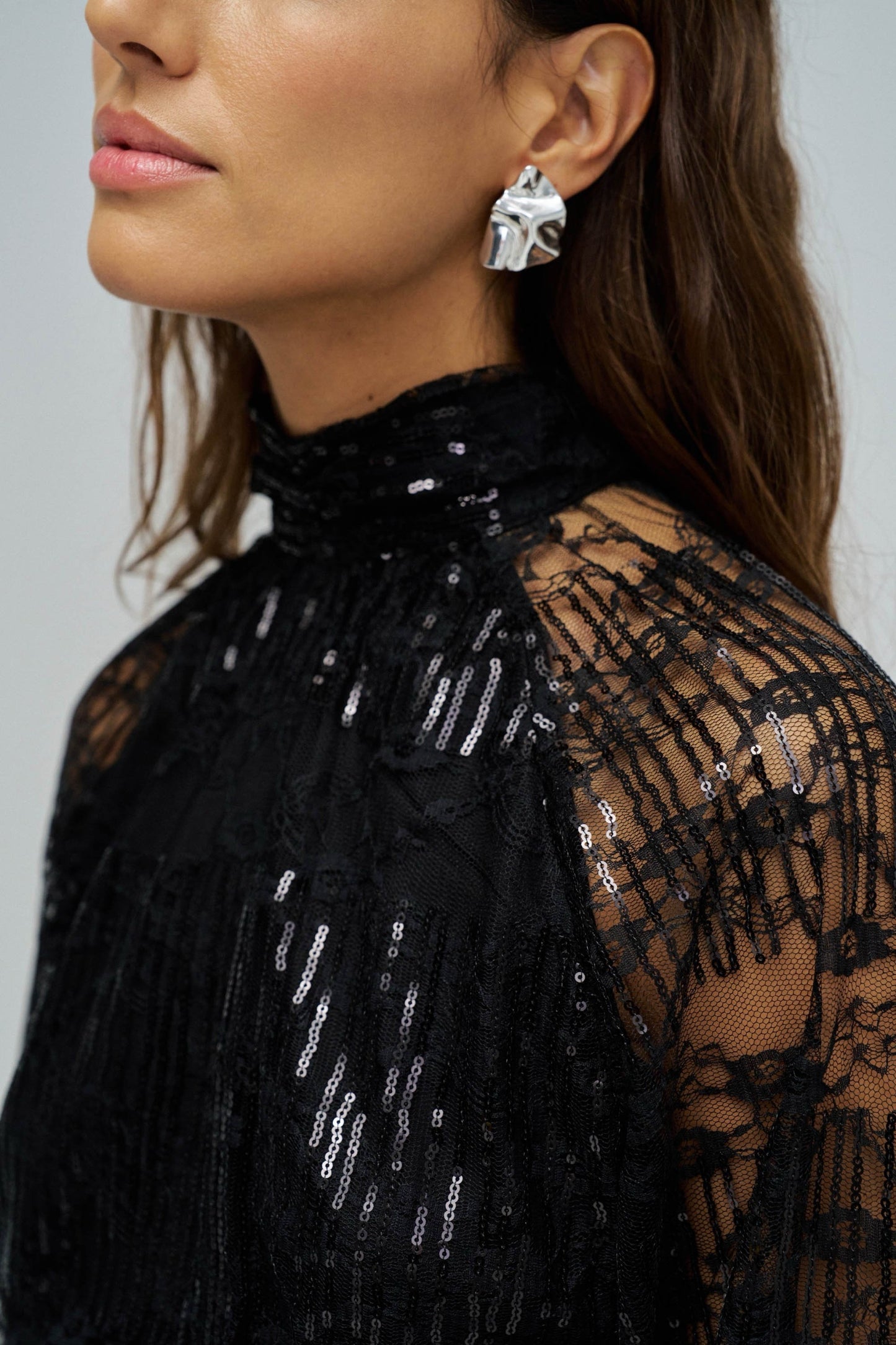 BLUSA LENTEJUELAS NEGRO