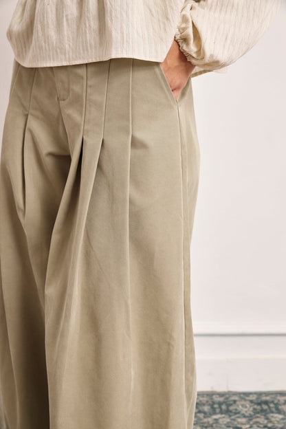 PANTALÓN WIDE LEG PINZAS CAMEL