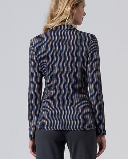 CAMISA ELÁSTICA CON PRINT DE ONDAS AZUL