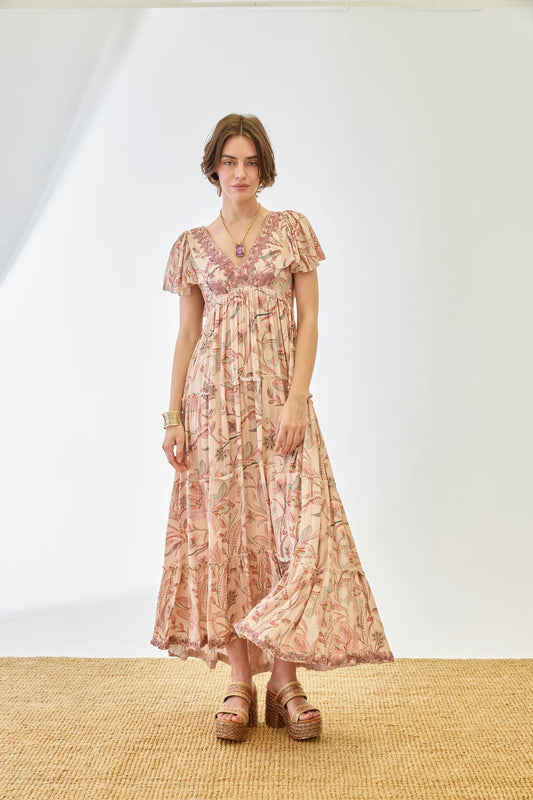 VESTIDO BORDADOS MANGAS VOLANTE ROSA
