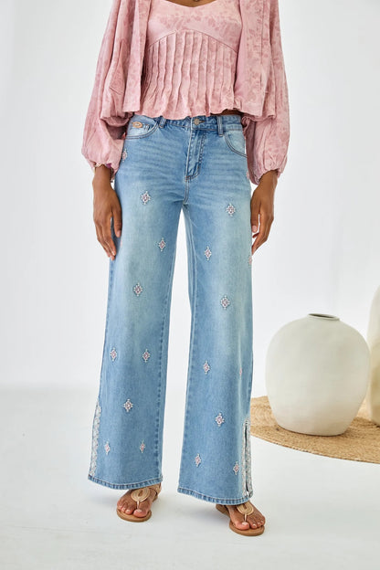 JEANS ROMBOS BORDADOS AZUL CASANDRA