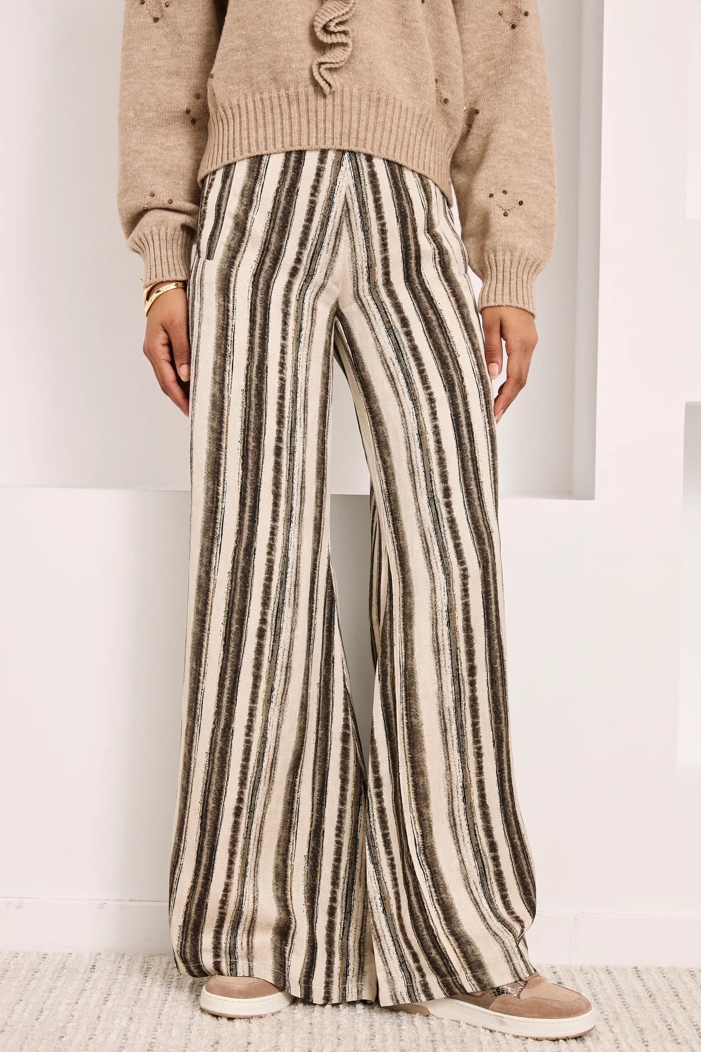 PANTALÓN RAYAS TRAZOS IVORY
