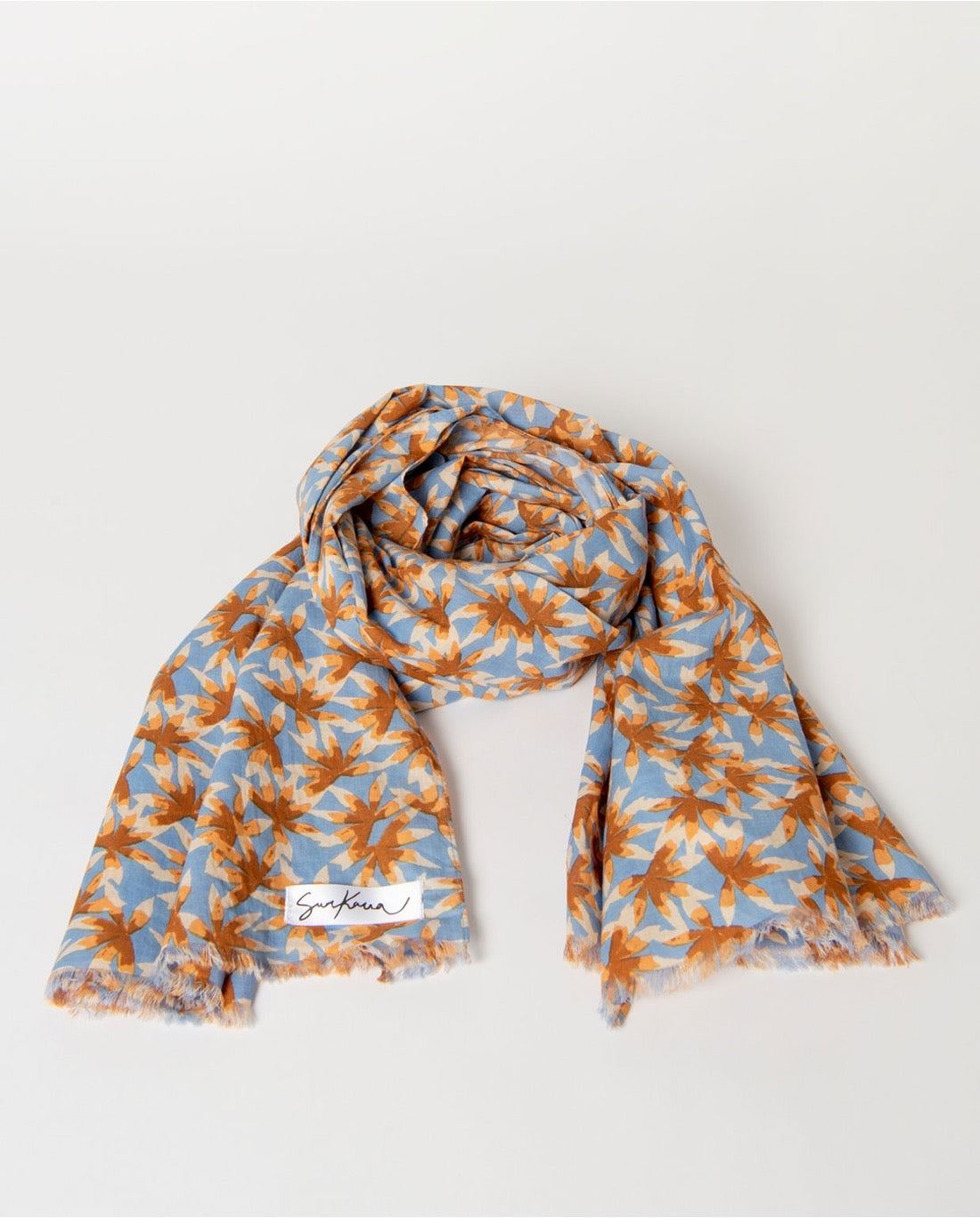 PAÑUELO FLORAL LIGERO AZUL EMPOLVADO