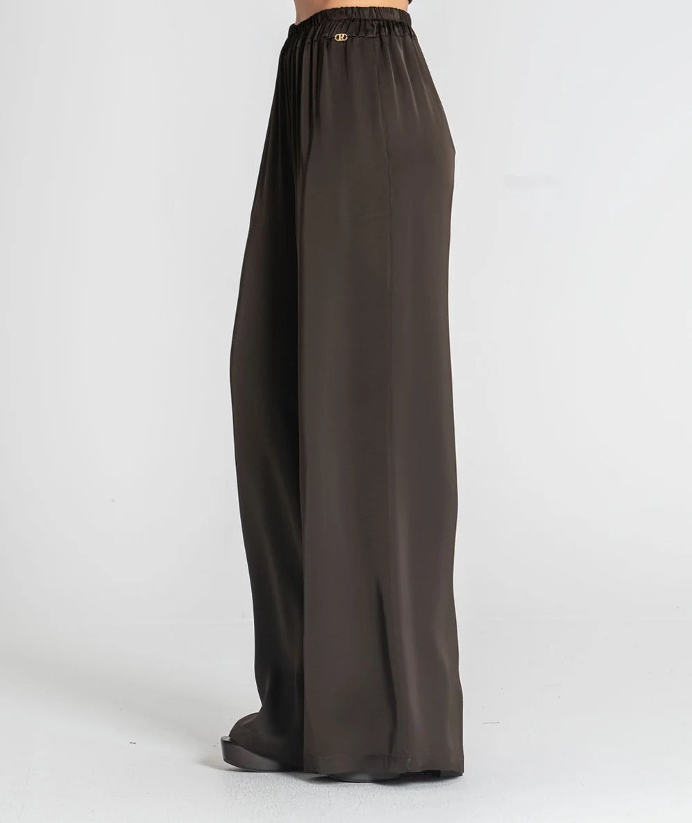 PANTALÓN SATINADO MOKA