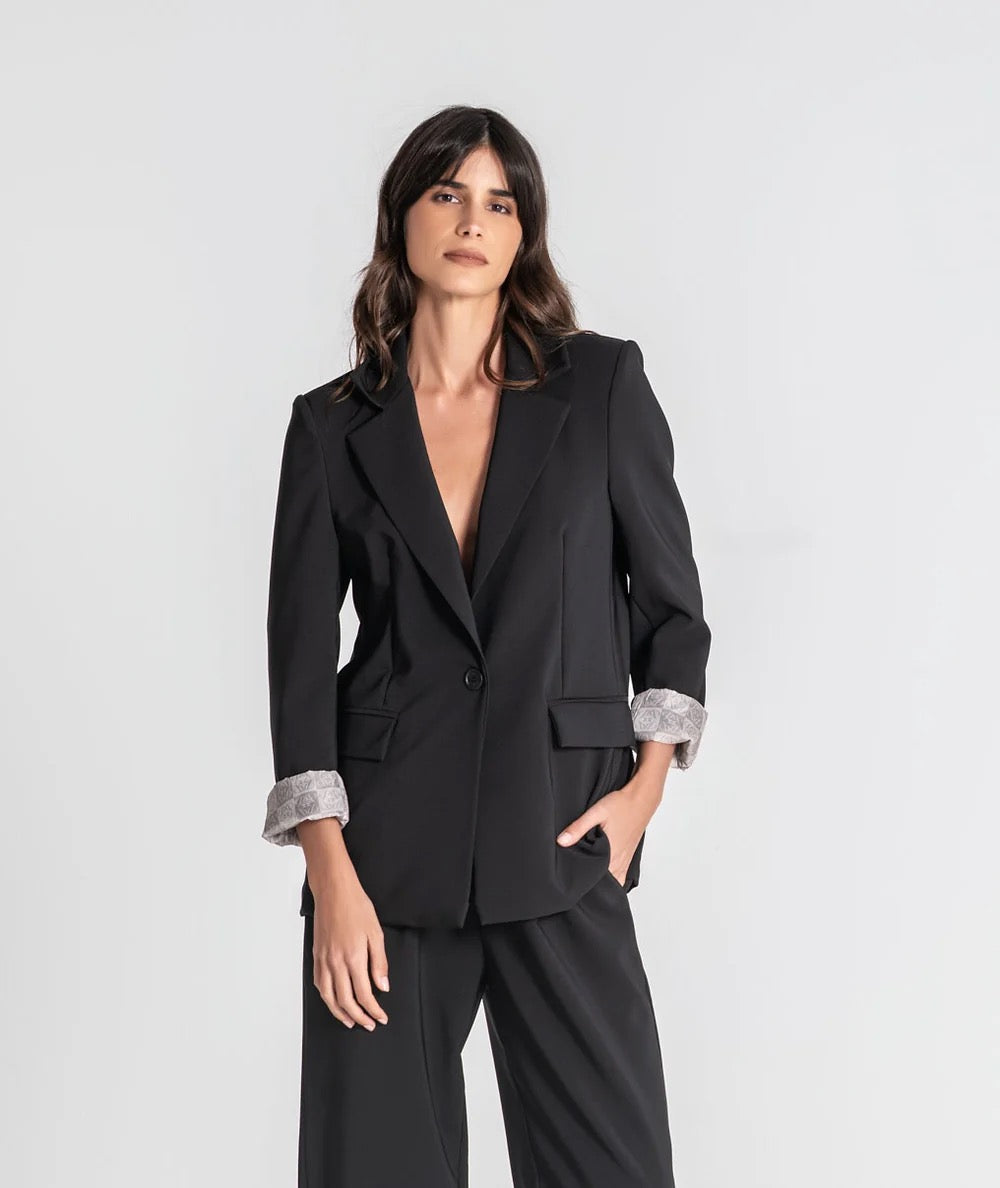 BLAZER BOTÓN NEGRO
