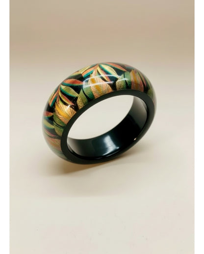 PULSERA CON MOTIVO DE HOJAS