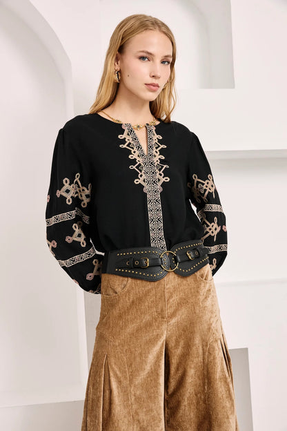 BLUSA MAO CENEFAS NEGRO