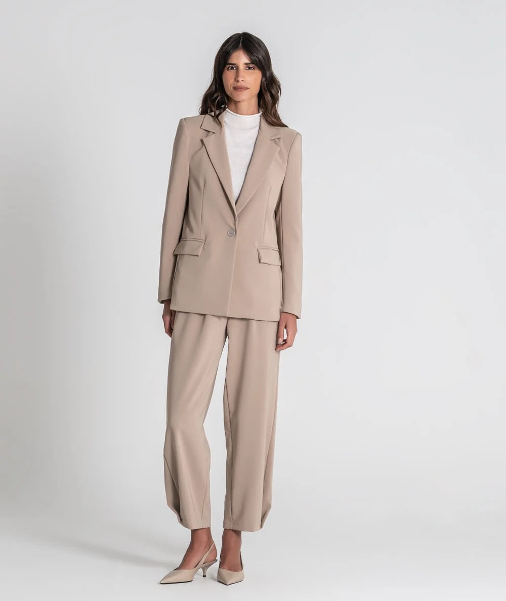 BLAZER BOTÓN BEIGE