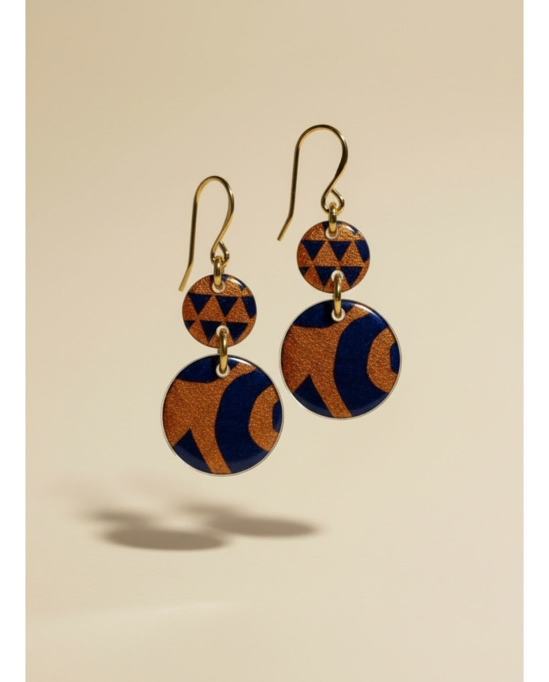PENDIENTES DE CÍRCULOS AZULES Y NARANJAS