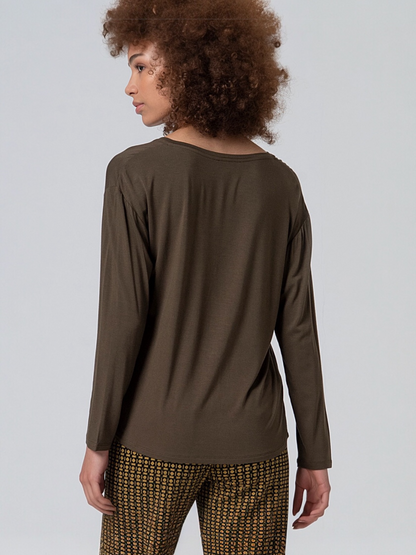 CAMISETA ESCOTE V KAKI OSCURO