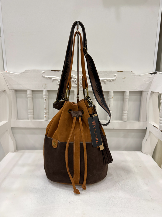 BOLSO DE HOMBRO BICOLOR CUERO/MARRÓN