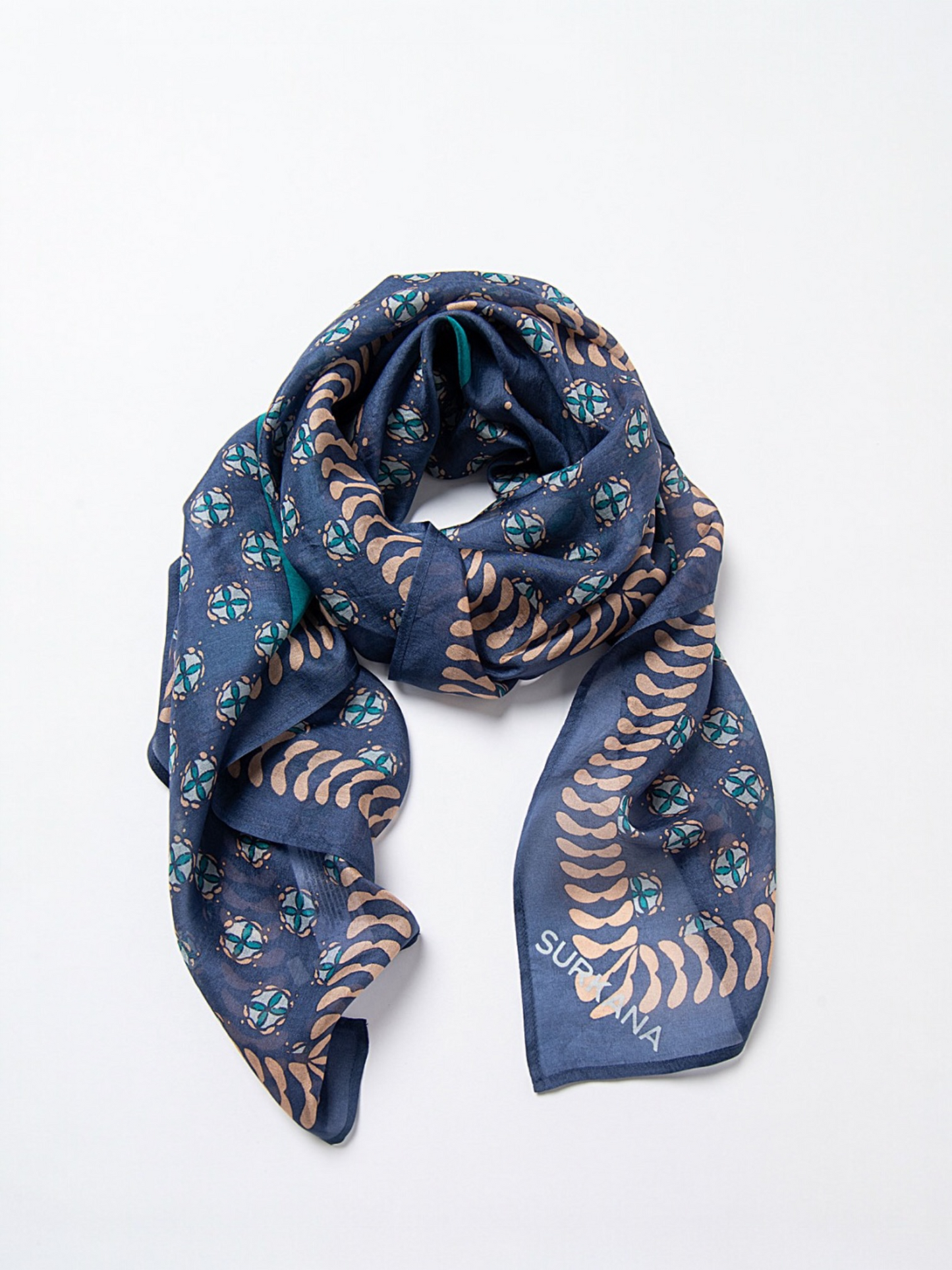 PAÑUELO CUADRADO SEDA MARINO