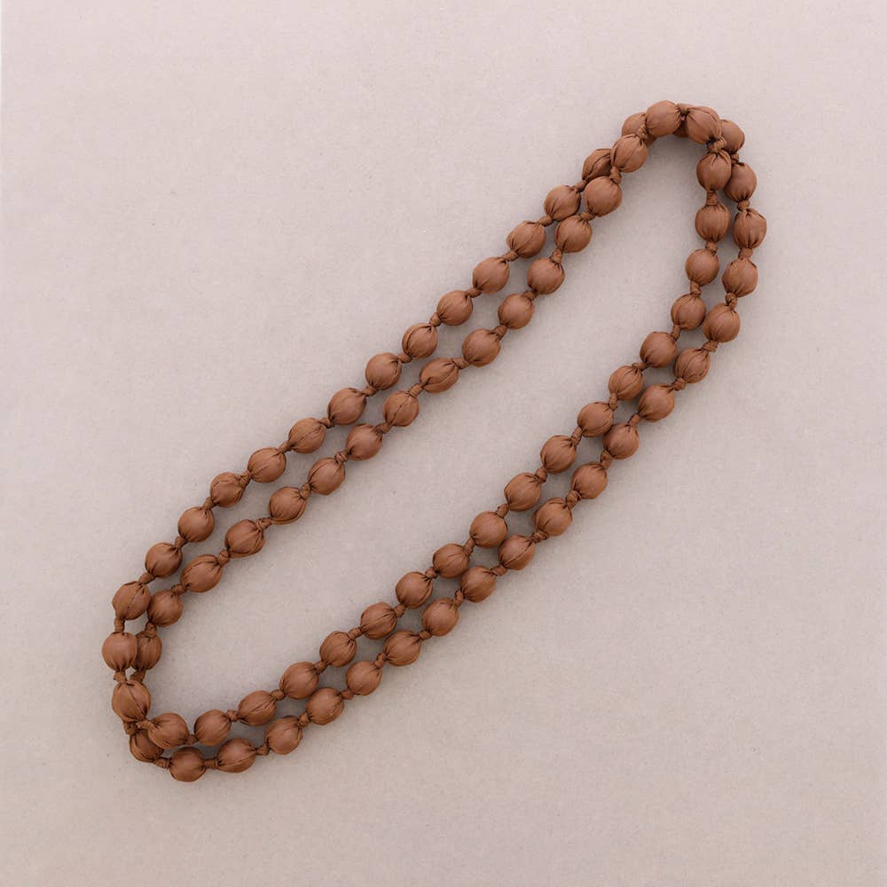 Collar Largo Bolas Forradas Tela 160Cm (A): Beige